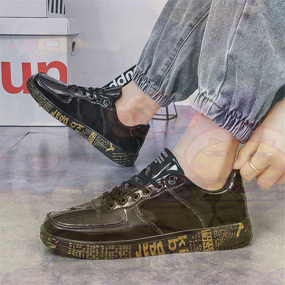 Round Foot Size 45 Sneakers Wh - Tech Accessories Business reseña y precio